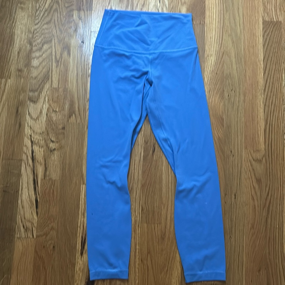 Ultra rare blue nile lululemon legging 25’ align size 4